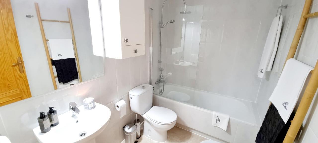 At Costa Blanca - Cozy Apartment With Pool La Mata  Buitenkant foto