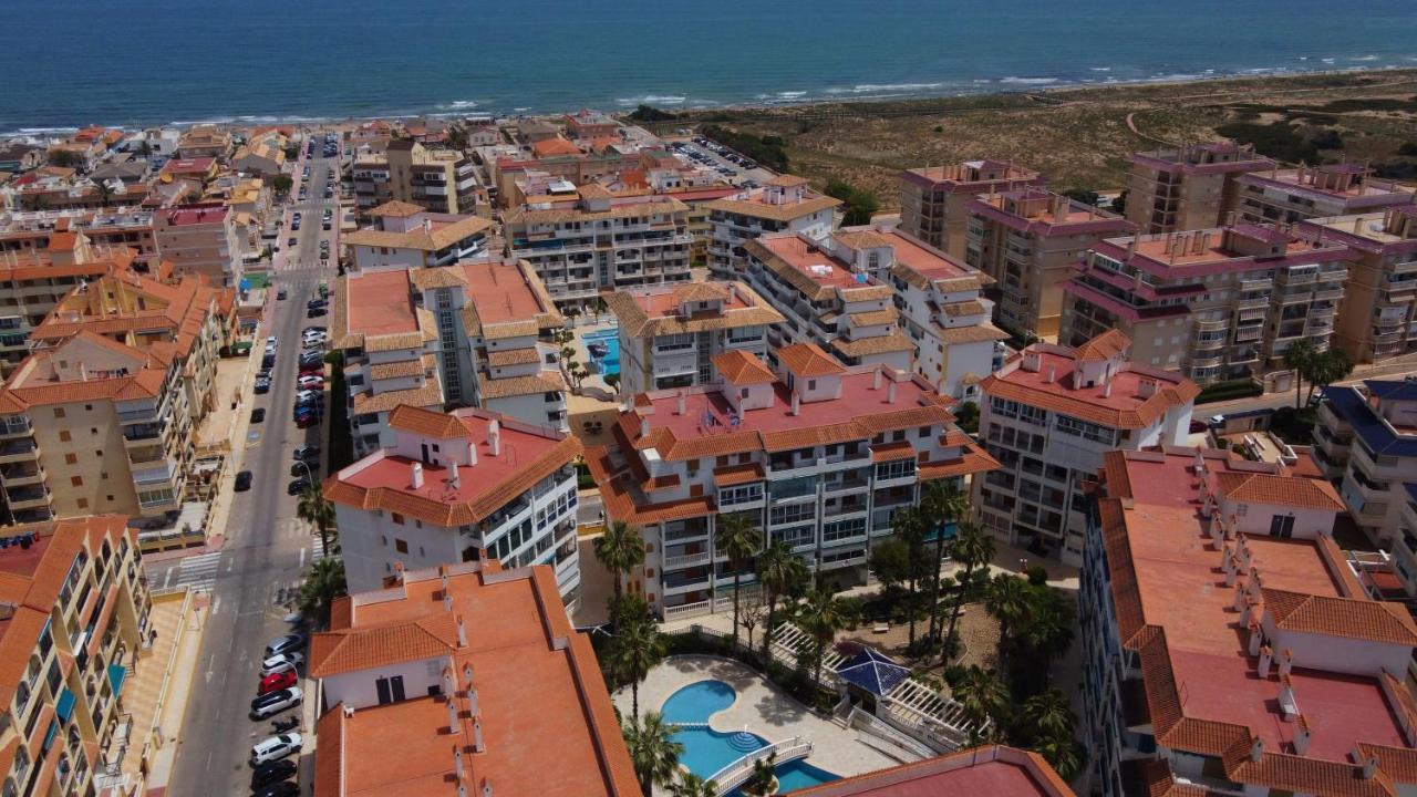 At Costa Blanca - Cozy Apartment With Pool La Mata  Buitenkant foto